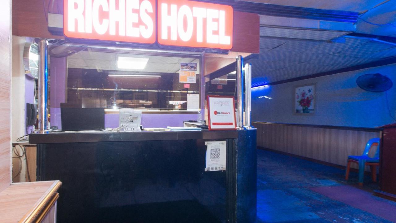Hotel Reddoorz @ Riches Avenida *